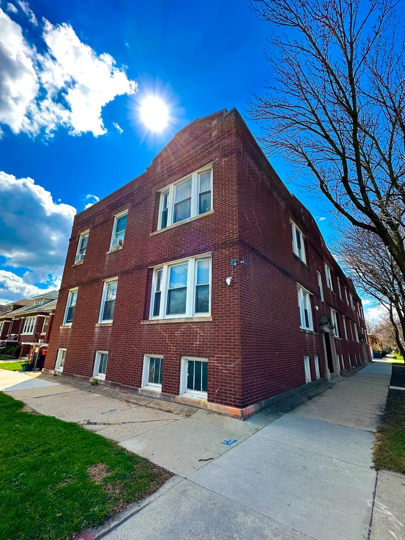4045 W Argyle ST #2, Chicago, IL 60630