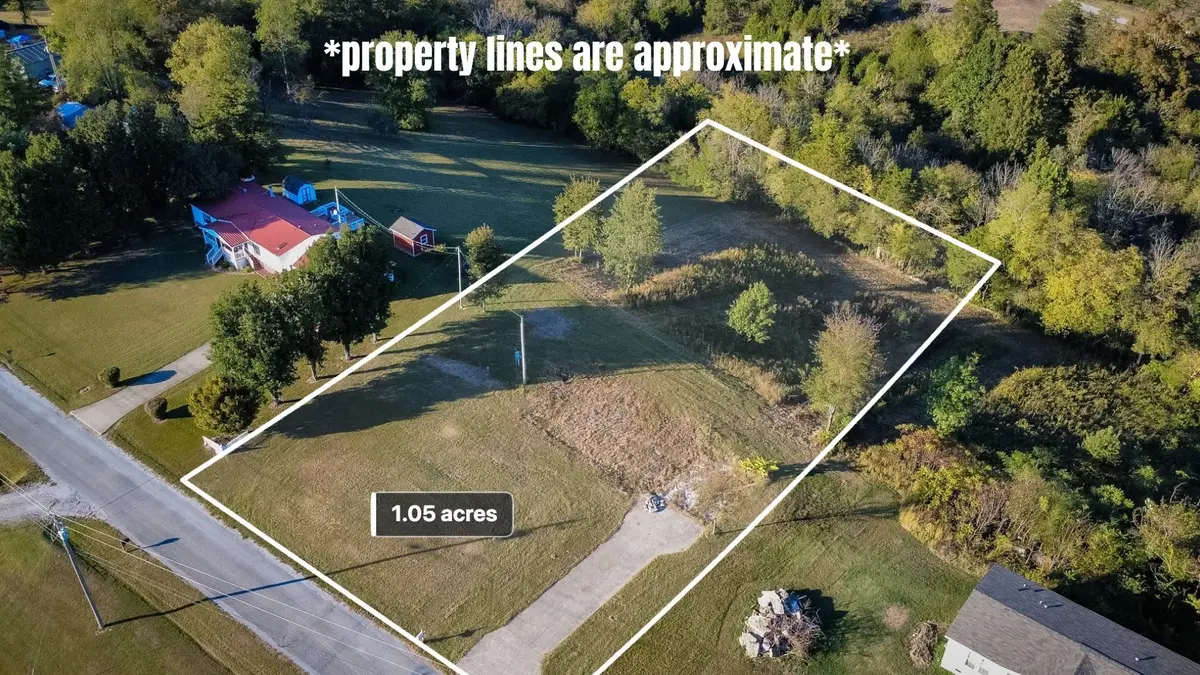 22 McGinnis Ln, Brush Creek, TN 38547
