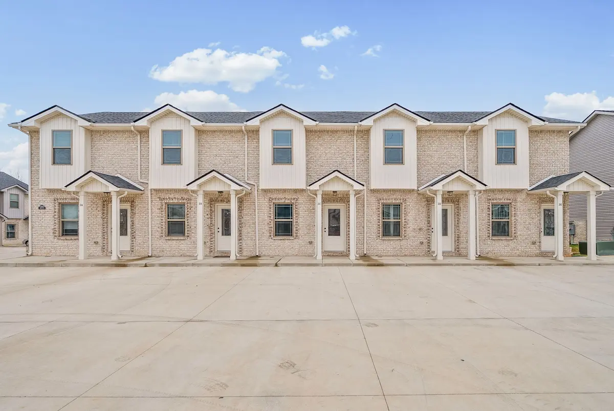1201 Fort Campbell Blvd #3C, Clarksville, TN 37042