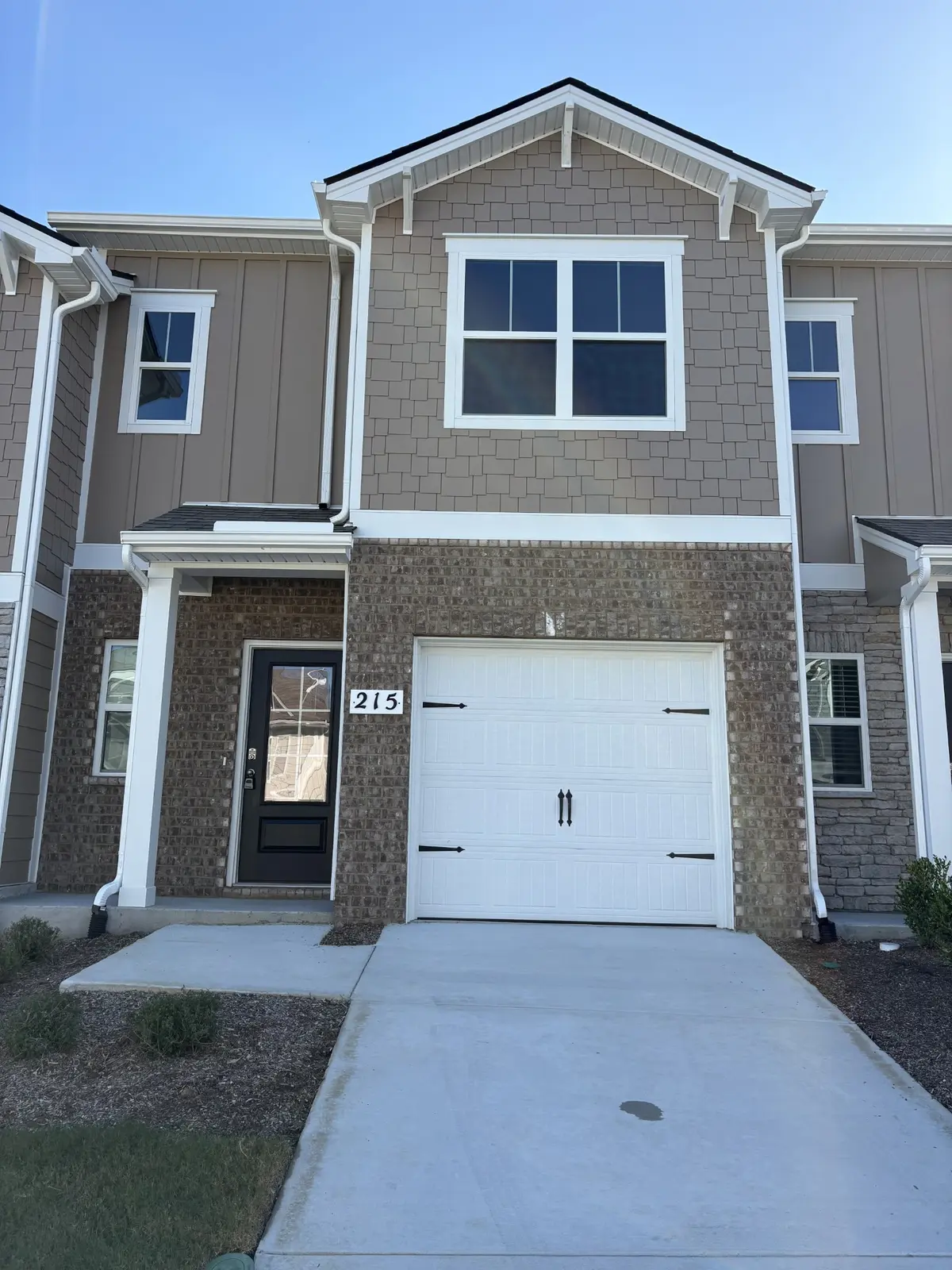 215 Redhead Lane, Lebanon, TN 37090