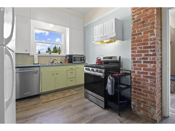 426 DIMICK ST, Oregon City, OR 97045