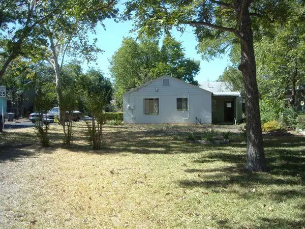 2016 Kinney Ave, Austin, TX 78704