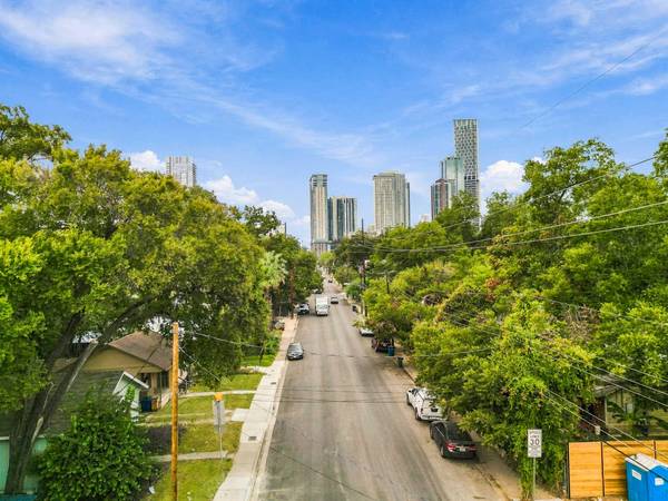 1507 1/2 Holly ST, Austin, TX 78702