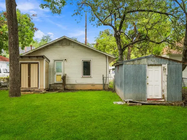 1507 1/2 Holly ST, Austin, TX 78702