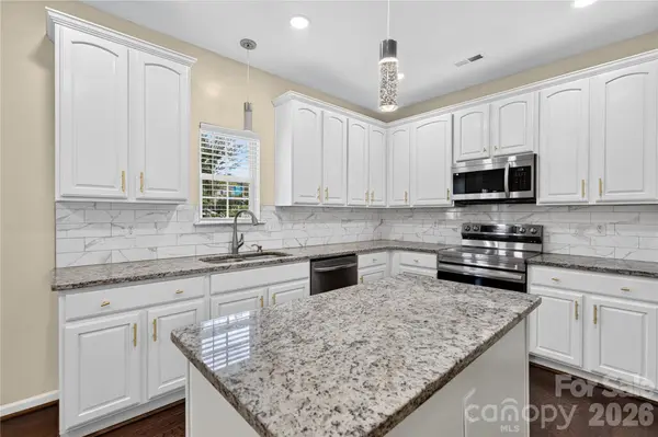 11019 Woods Corner CT, Charlotte, NC 28277