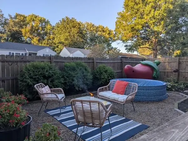 5522 LINDEN ST, Roeland Park, KS 66205