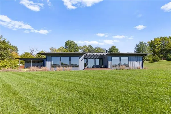 30707 E Stony Point School RD, Grain Valley, MO 64029