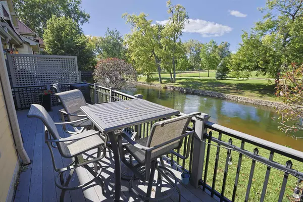 534 Kamm Island PL ##8, Mishawaka, IN 46544