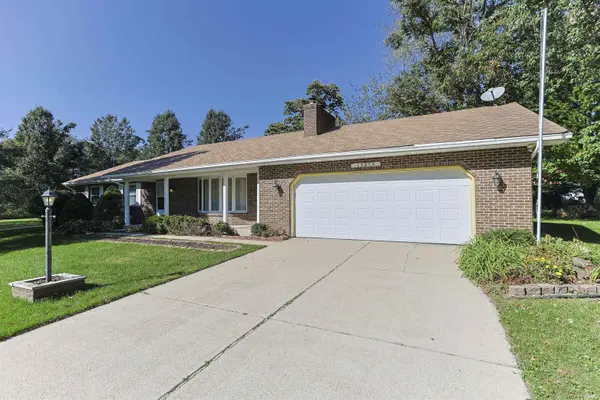 15859 Homestead TRL, Granger, IN 46530
