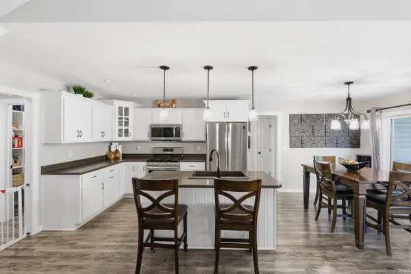 13634 Saddle Creek LN, Grabill, IN 46741-8005