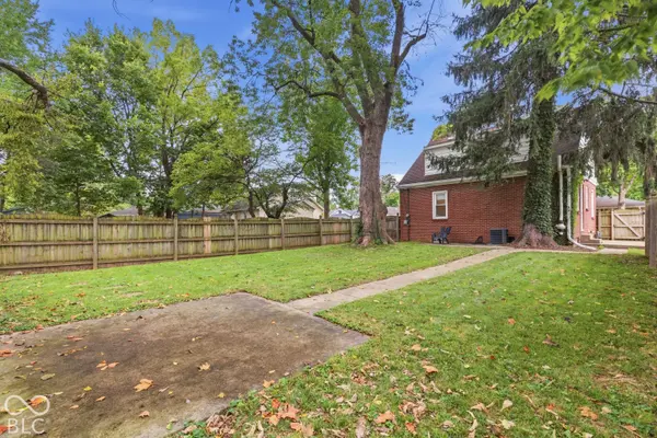 4523 Kingsley DR, Indianapolis, IN 46205