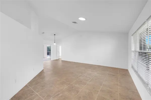 310 SE 23RD ST, Cape Coral, FL 33990