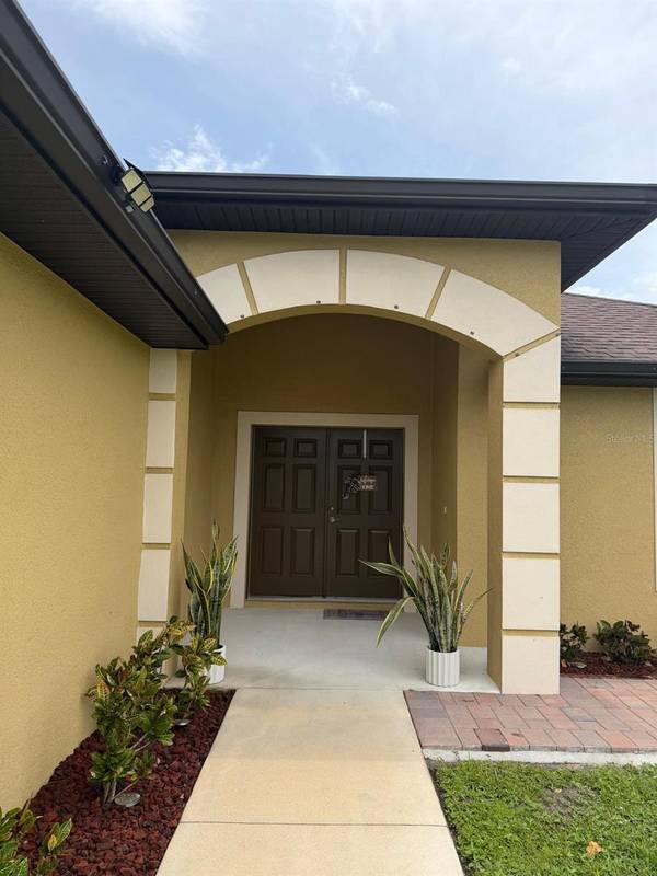 3015 12TH ST SW, Lehigh Acres, FL 33976