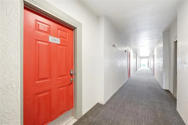 210 3RD ST W #8305, Bradenton, FL 34205