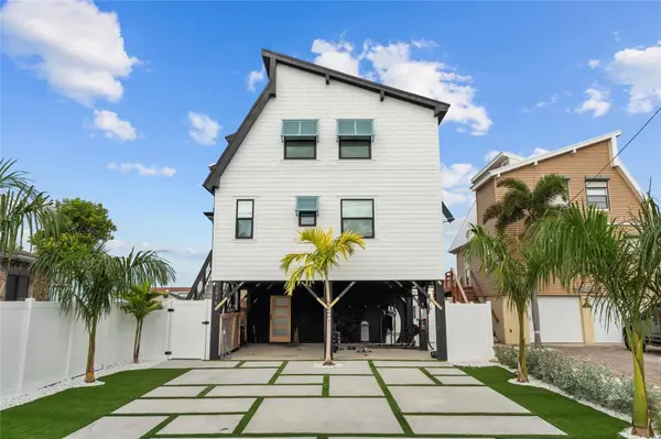 12016 LAGOON LN, Treasure Island, FL 33706