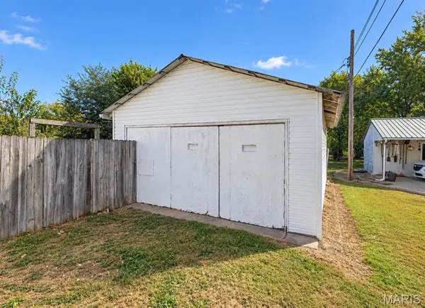820 N Carleton ST, Farmington, MO 63640