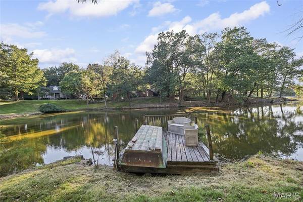 125 E Shore DR, Belleville, IL 62221