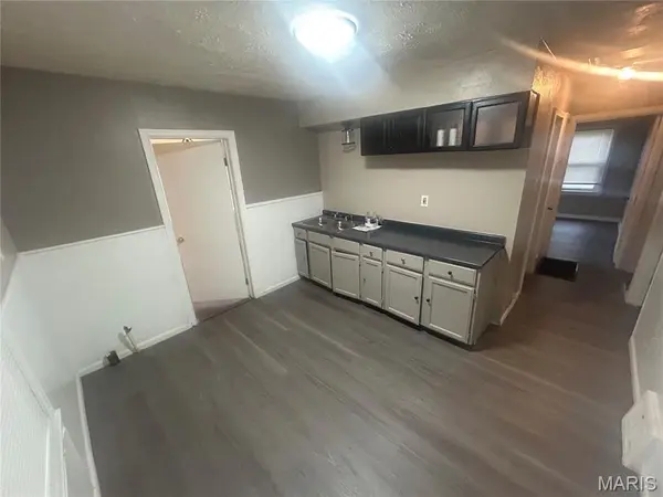 8019 Aline AVE, Berkeley, MO 63134