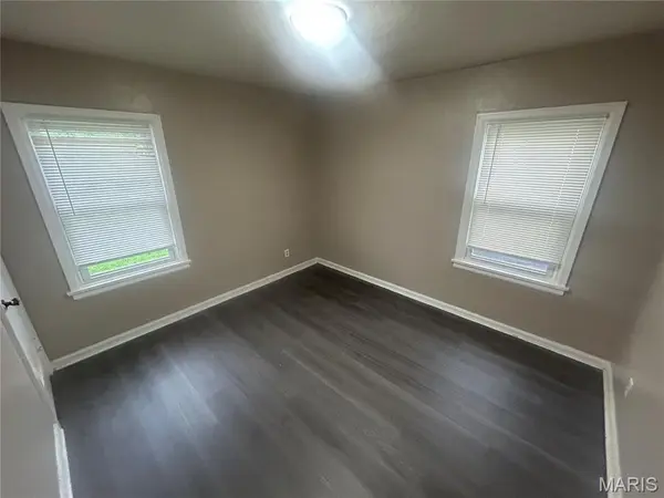 8019 Aline AVE, Berkeley, MO 63134