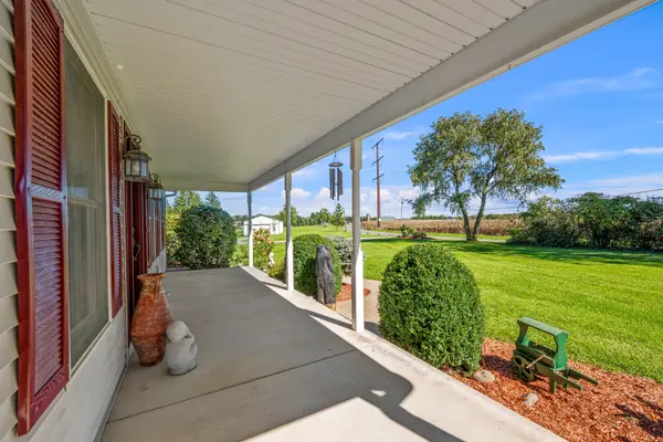 15912 13th ST, Milan, IL 61264