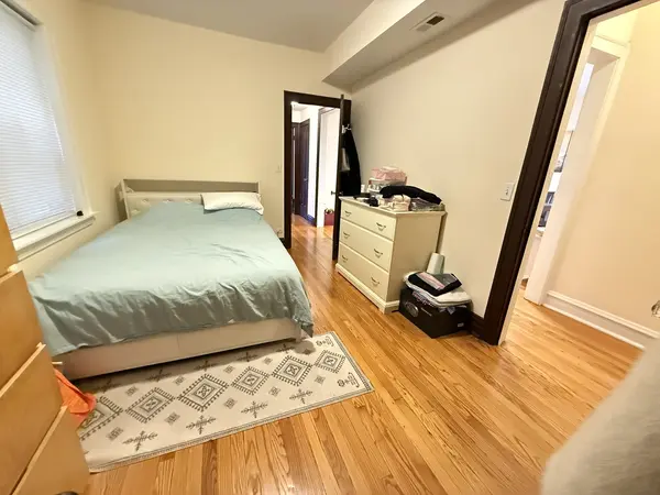 4950 N Albany AVE #1, Chicago, IL 60625