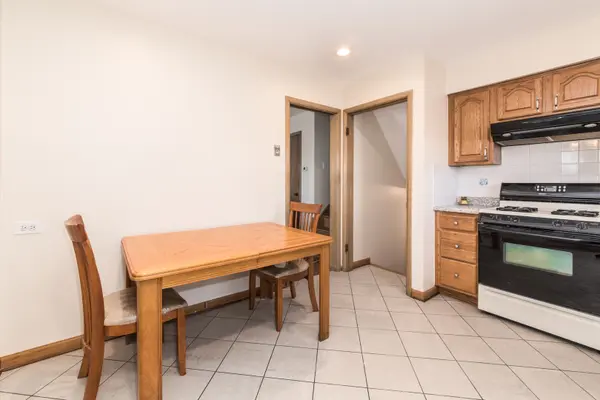 8516 N Ozanam AVE, Niles, IL 60714