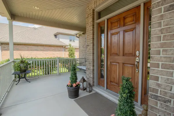 8941 Crooked Bend, St. John, IN 46373
