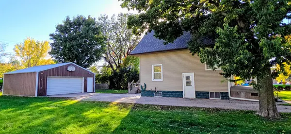 521 State Highway 55, Wendell, MN 56590