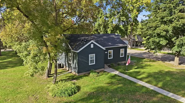 402 Emerson AVE N, Raymond, MN 56282