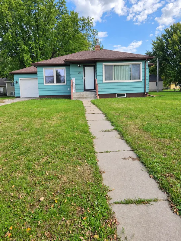 251 State AVE N, New Germany, MN 55367