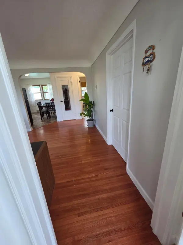 251 State AVE N, New Germany, MN 55367