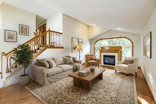 916 140th LN NW, Andover, MN 55304