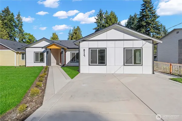 5117 144th ST SW, Edmonds, WA 98026