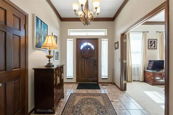 841 NW Glenlake DR, Edmond, OK 73013