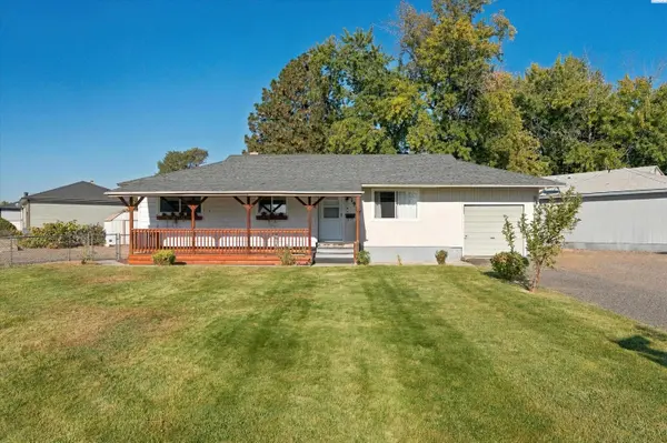 1937 Everest #Ave, Richland, WA 99354