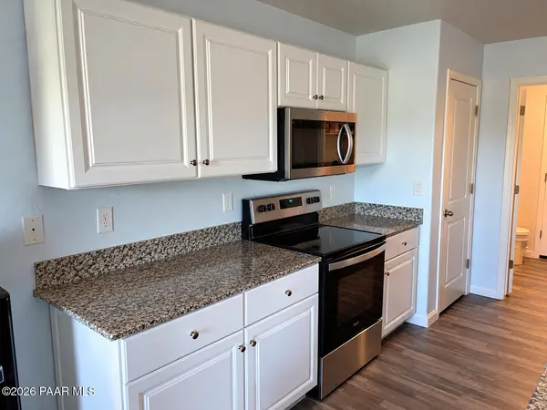 80 W Monte Cristo DR, Wickenburg, AZ 85390