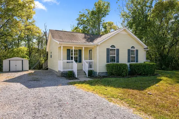 111 Daytona Ln, Shelbyville, TN 37160