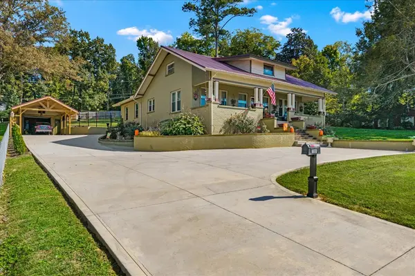 719 College St #N, Madisonville, TN 37354