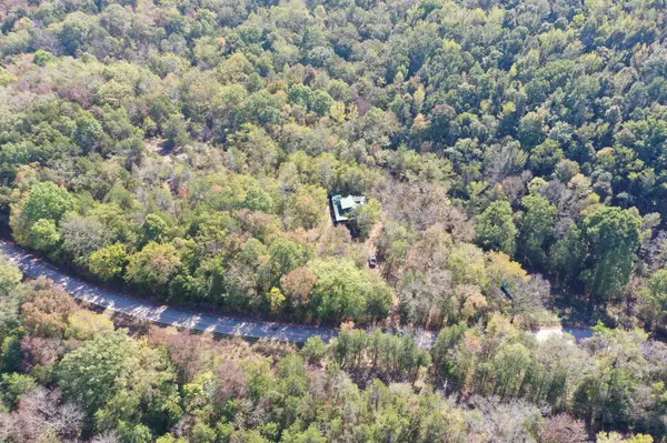 3784 Cedar Creek Rd, Linden, TN 37096