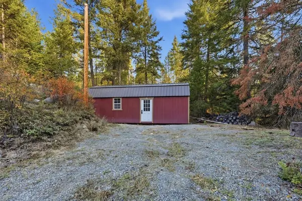 151 Shale Rd, Newport, WA 99156