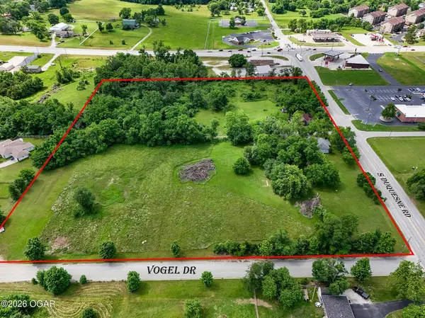 9.6 +/- Acres Duquesne RD, Duquesne, MO 64801