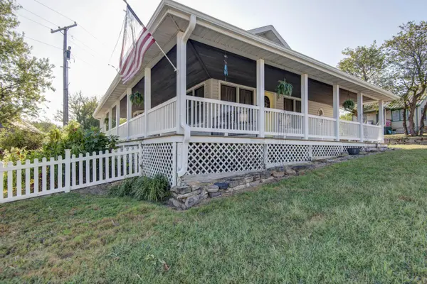 52 S Main ST, Fair Grove, MO 65648