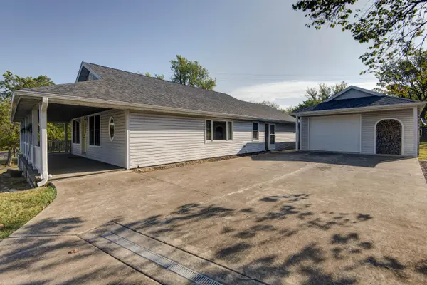 52 S Main ST, Fair Grove, MO 65648