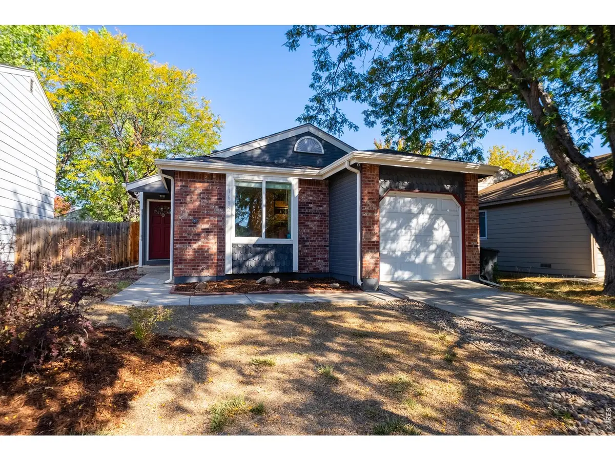 1612 Feltham, Longmont, CO 80501