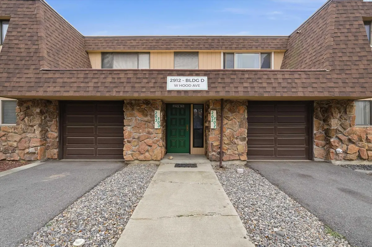 2912 W Hood Ave #D-103, Kennewick, WA 99336