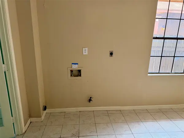 7122 Valley Trails, San Antonio, TX 78250