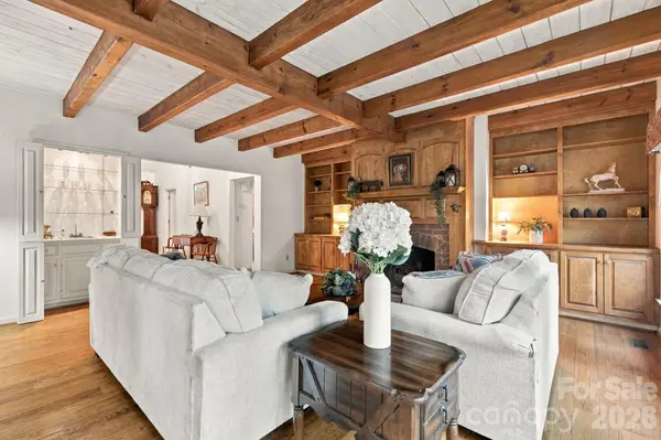 150 Rabun RUN, Columbus, NC 28722