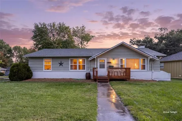 1606 NE 68TH PL, Gladstone, MO 64118