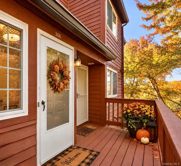 306 Orchard Hill LN, Brewster, NY 10509