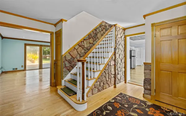 189 Atlantic AVE, Hempstead, NY 11550
